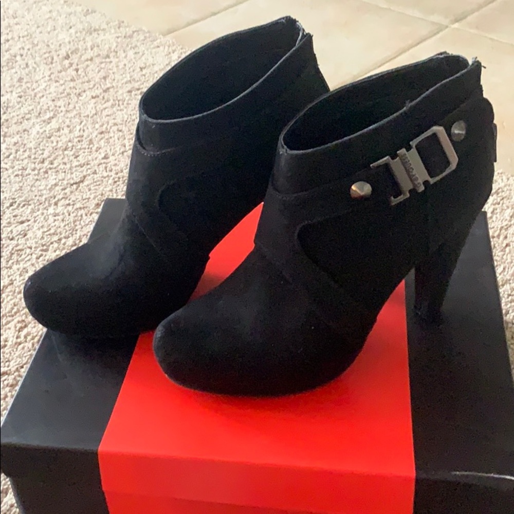Black ankle boots
